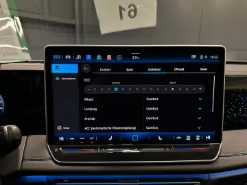 Tiguan R-Line 4Motion Black Style 20  PANORAM