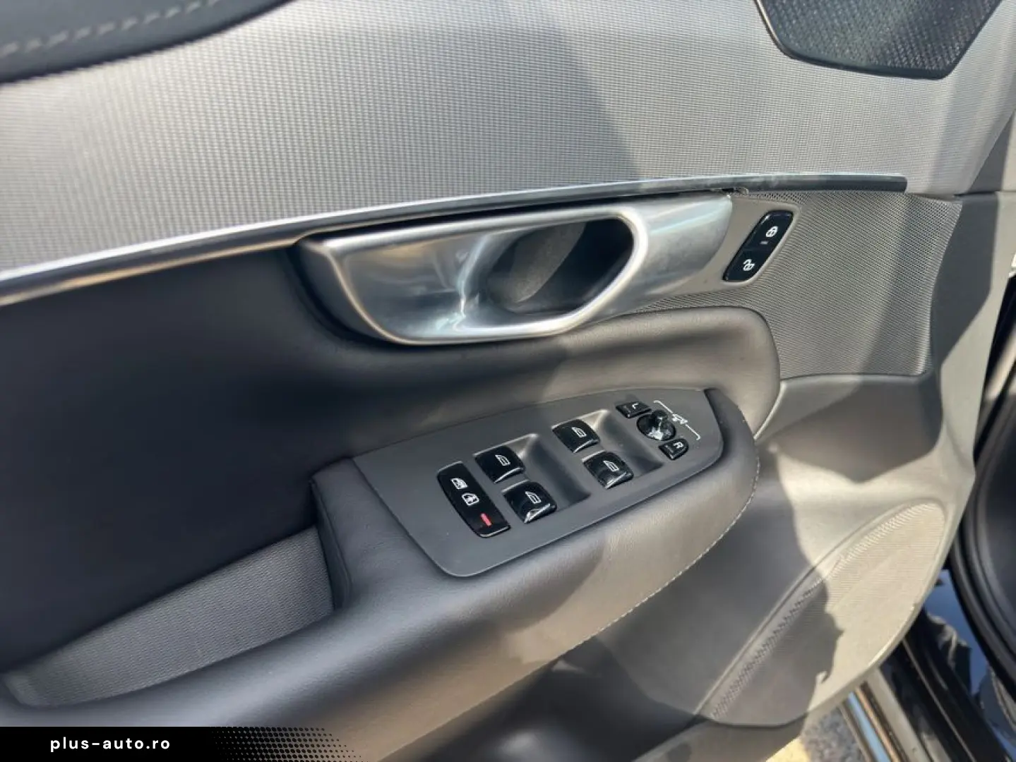 XC90 B5 AWD Plus-Bright 7S Glasd Standh 360  AHK