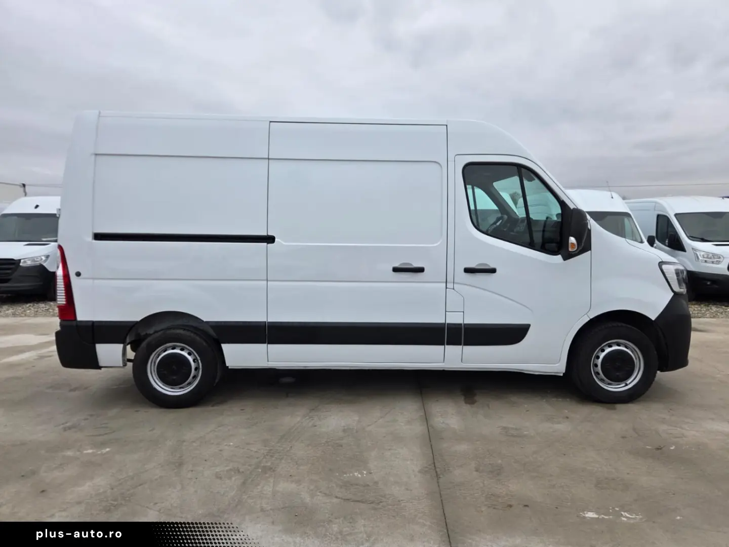 RENAULT NEW MASTER L2H2