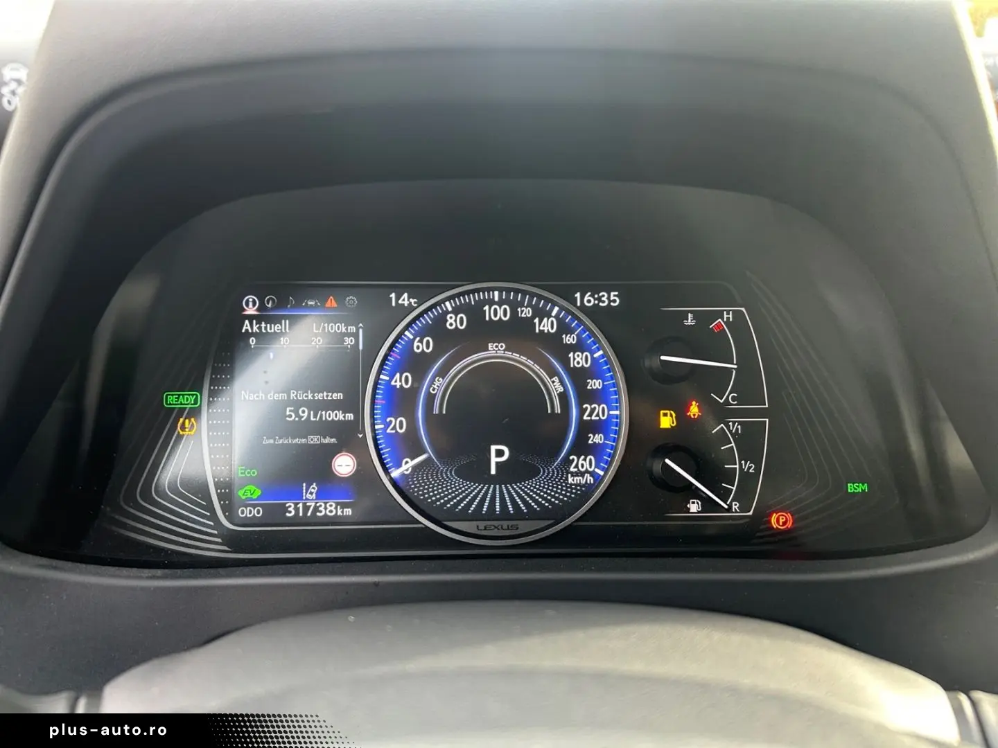 UX 250h (E-FOUR) Luxury Line Matrix 360  SHZ PDC