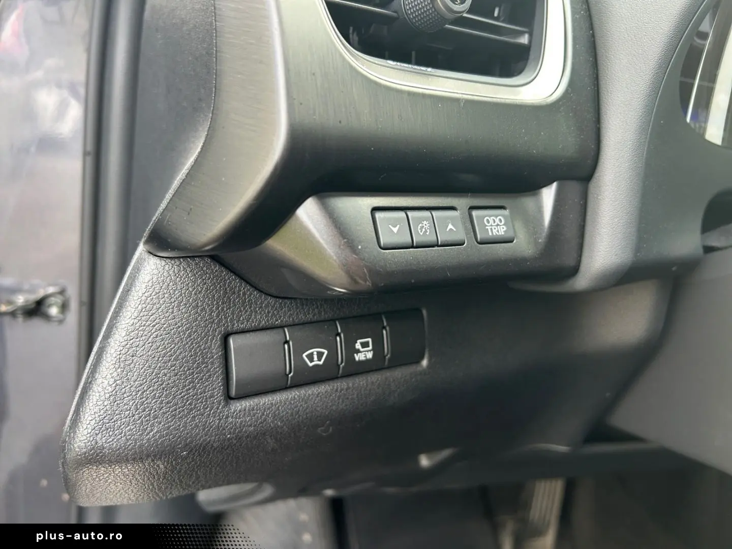 UX 250h (E-FOUR) Luxury Line Matrix 360  SHZ PDC