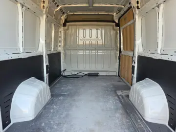 PEUGEOT BOXER L2H2