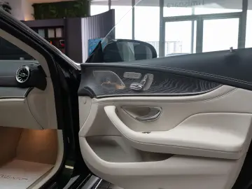 Mercedes AMG GT 4Door Coupe Performance Pack