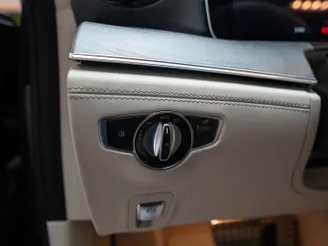 Mercedes AMG GT 4Door Coupe Performance Pack