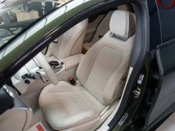 Mercedes AMG GT 4Door Coupe Performance Pack