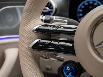 Mercedes AMG GT 4Door Coupe Performance Pack
