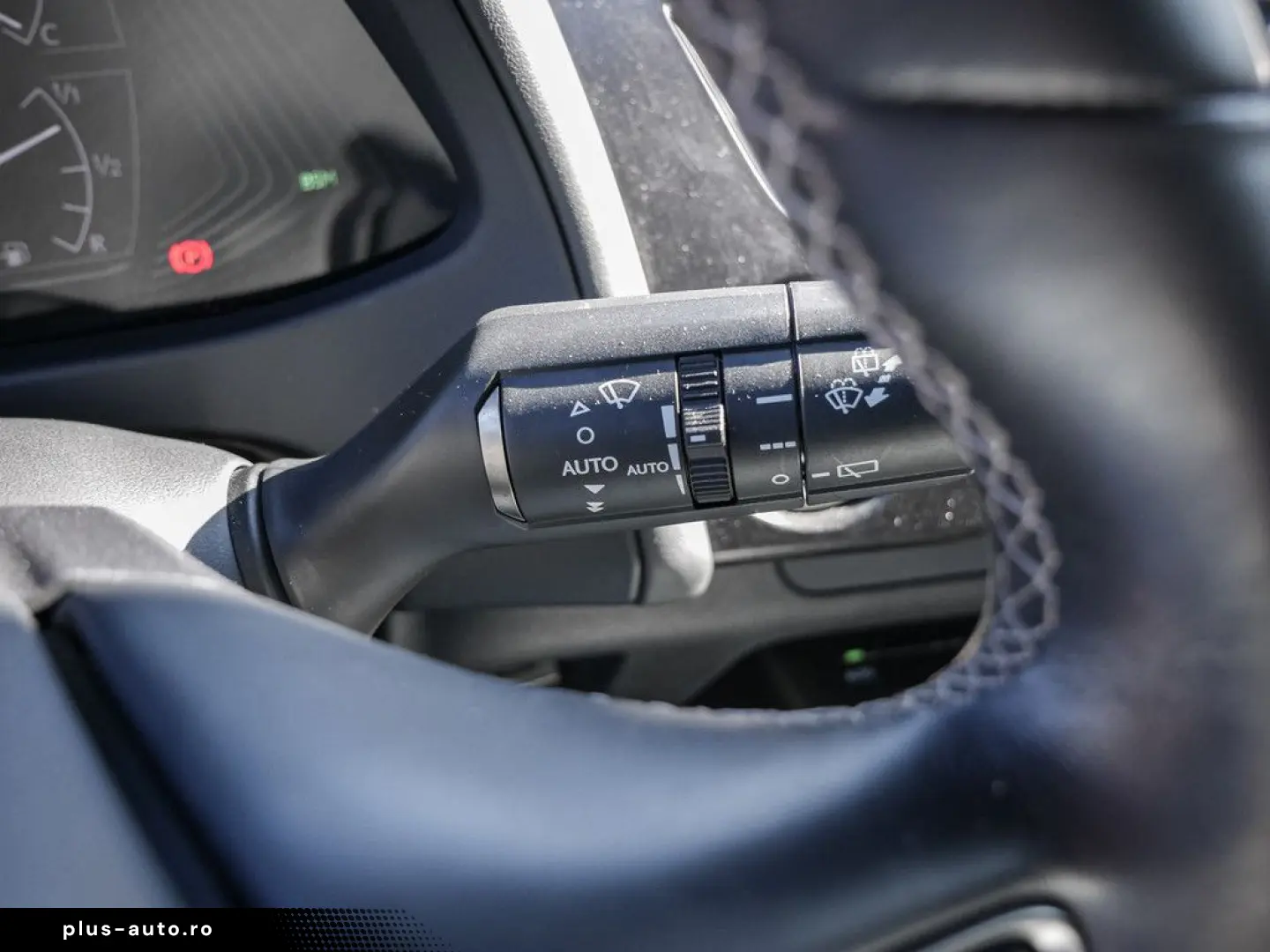 UX 250h Style Edition LENKRADHEIZUNG LED Carplay