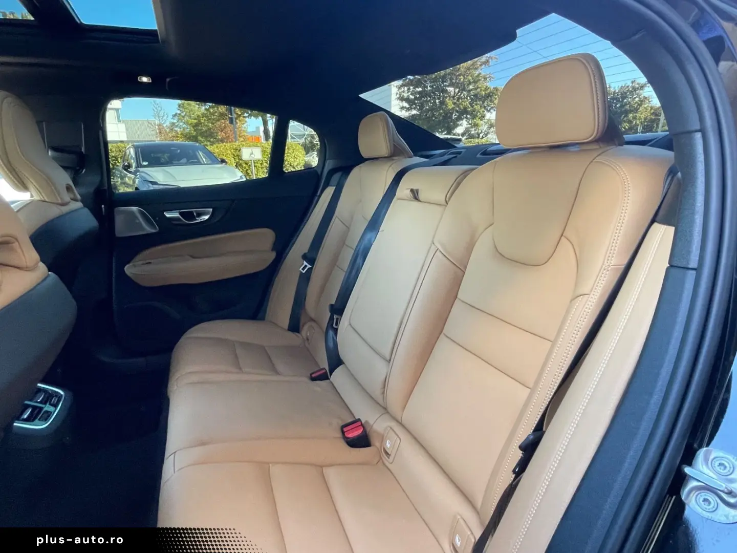 S60 B5 AWD Ultimate Dark Auto