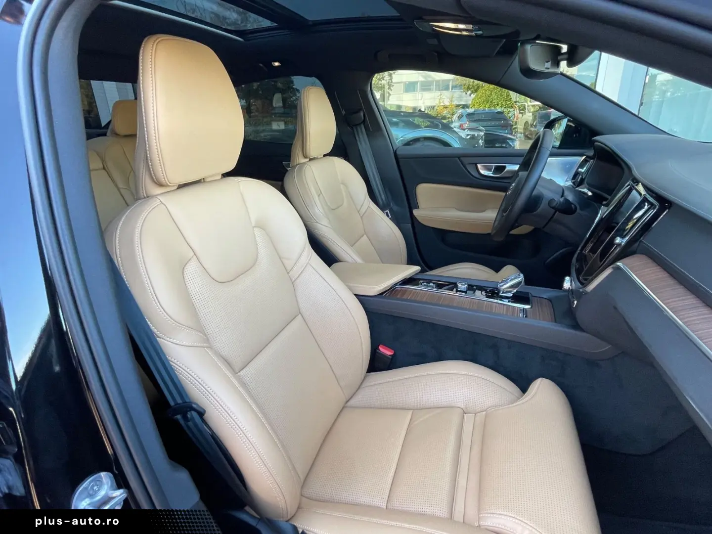 S60 B5 AWD Ultimate Dark Auto