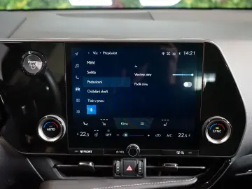 NX350h COMFORT TOP FWD LED DRCC 33.223€ NETTO