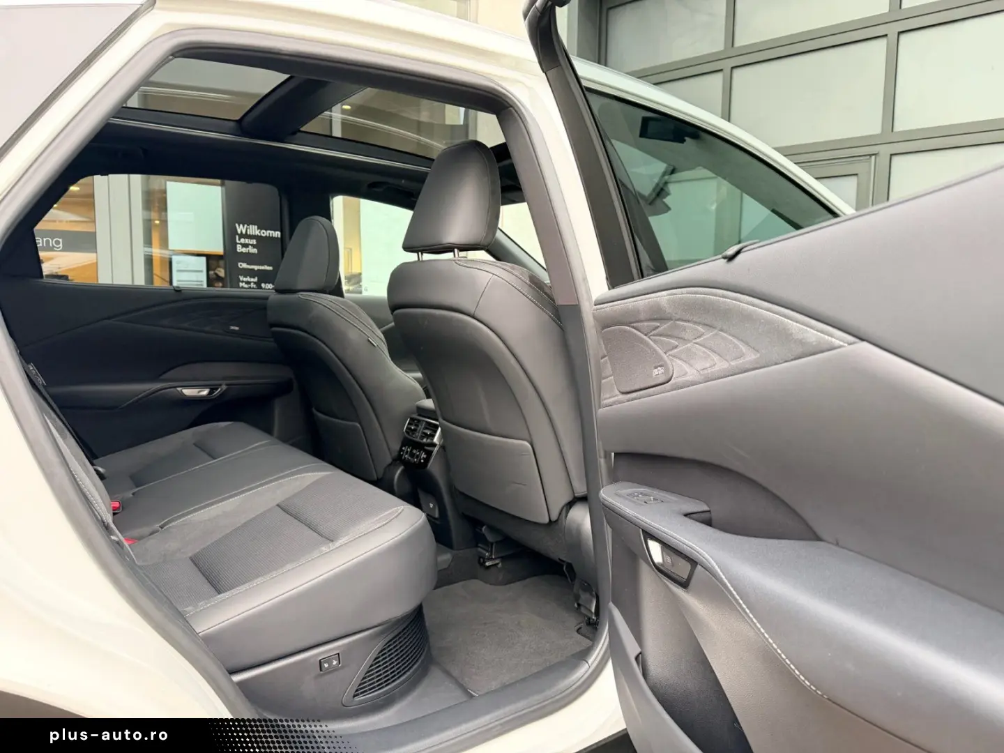 RX 450h  2 5 PHEV Luxury Line    Panoramadach