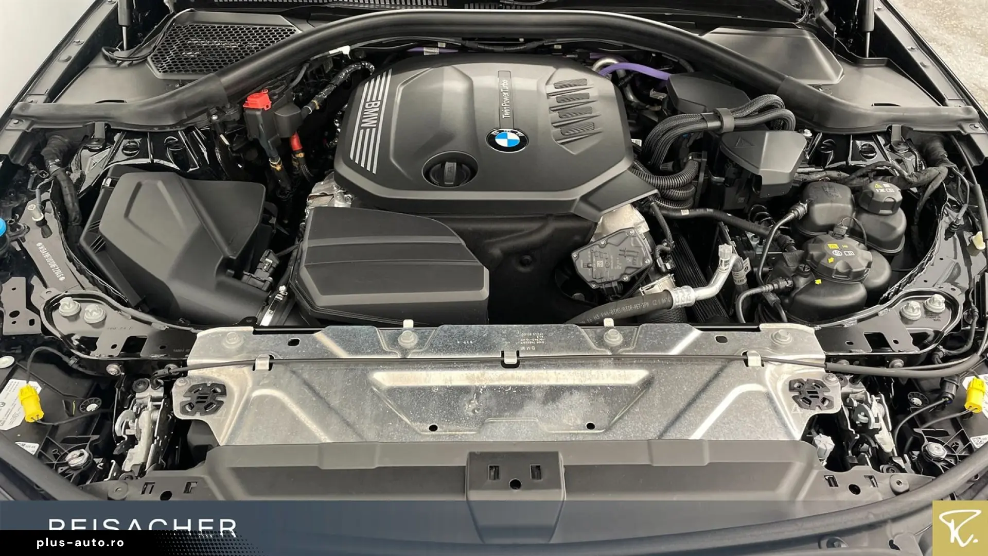 318d A Lim M-Sport LCPro AHK HUD ACC 360  19  LM