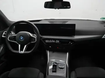 330e Limousine M Sportpaket Innovationspaket RFK