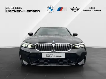 320i xDrive Lim. M Sport HUD AHK GSHD DrivAss AC