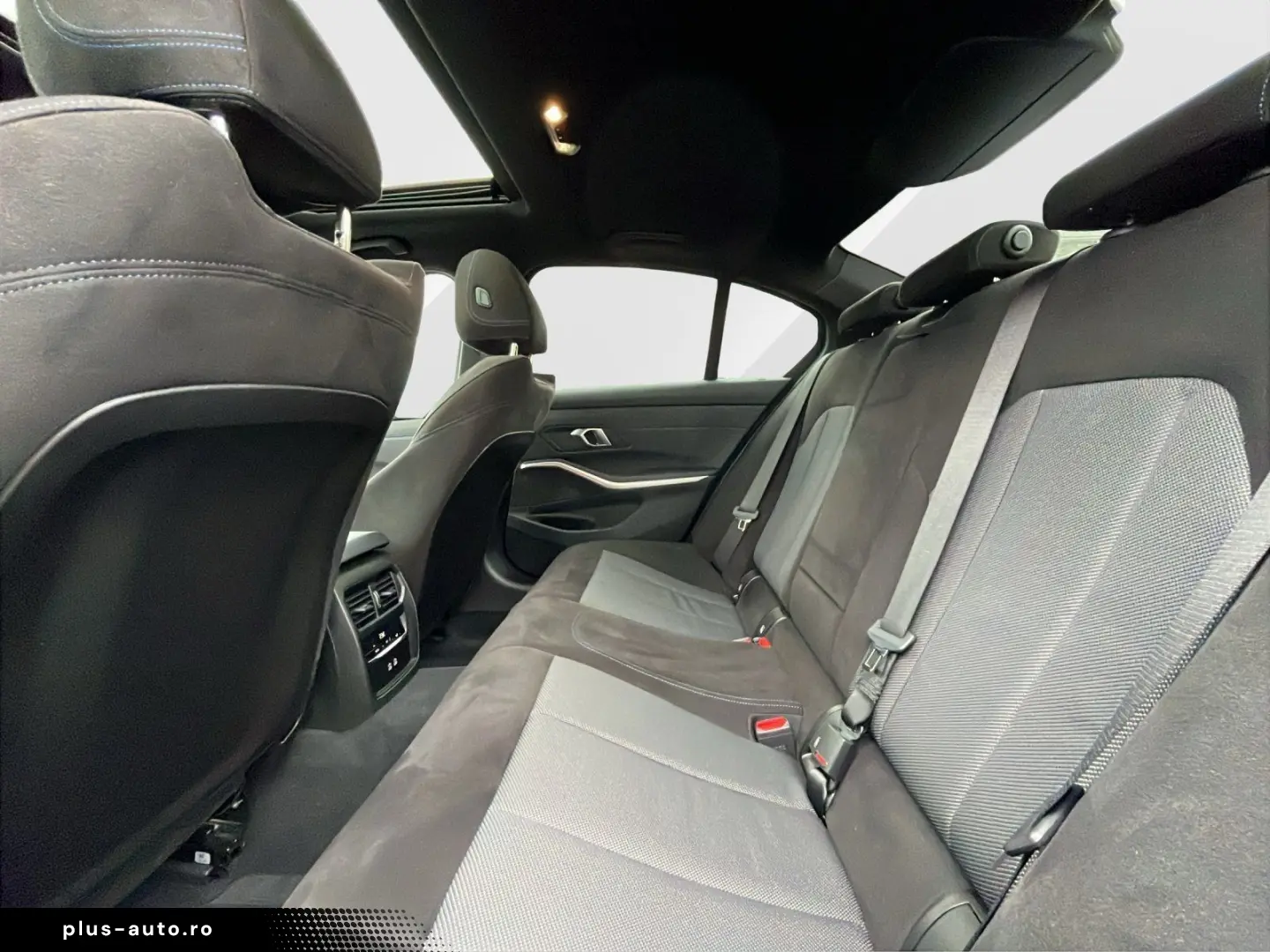 320i xDrive Lim. M Sport HUD AHK GSHD DrivAss AC