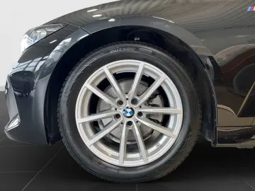 320d Lim. M-Sport NP 70.680 -HUD AHK Glasdach Dr