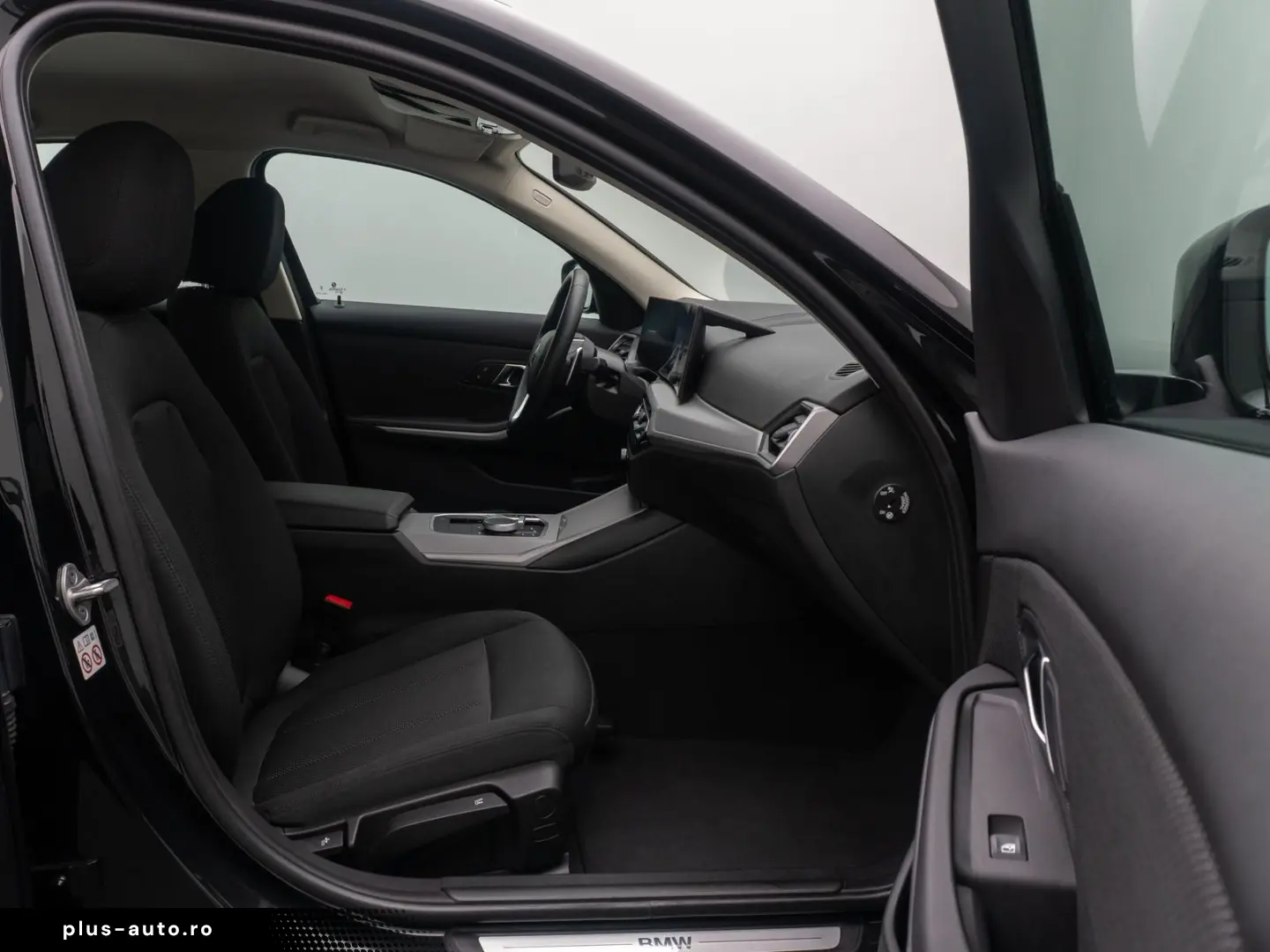 318i LED DAB PDC Cockpit  DigitalDisp