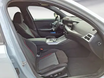 320d xDrive Automatik Navi Tempom.aktiv Bluetoot