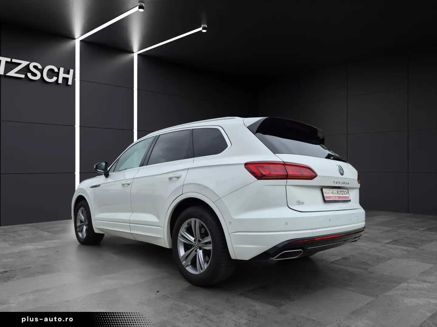 Touareg TDI R-Line 4M Matrix Luft Navi Pano Lede