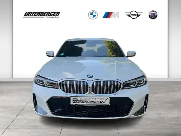 320i xDrive Limousine M Sportpaket HiFi DAB LED
