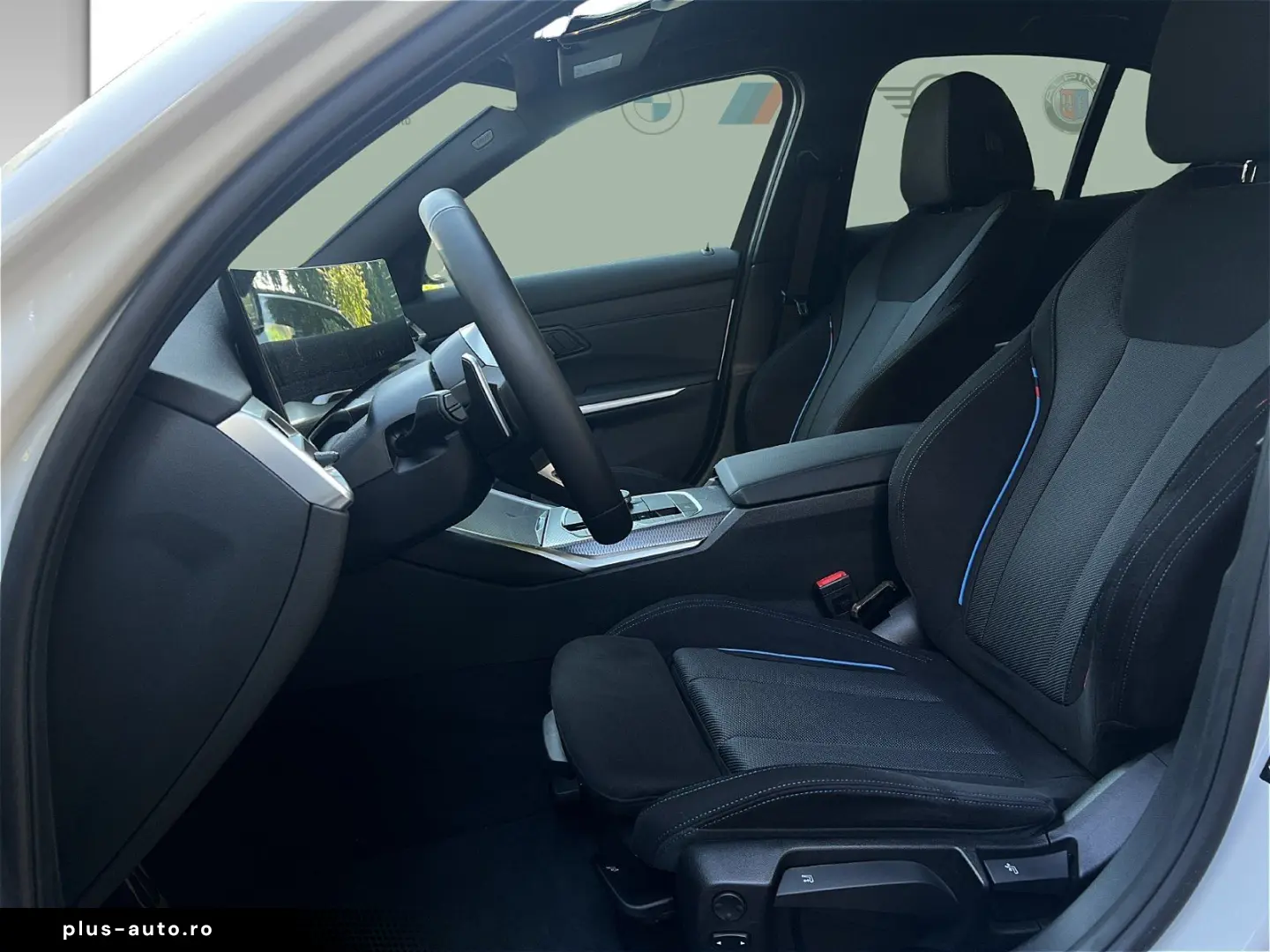 320i xDrive Limousine M Sportpaket HiFi DAB LED