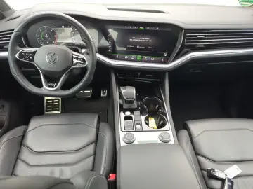 Touareg R-Line 3.0 TDI DSG 4M Pano Navi AHK 20