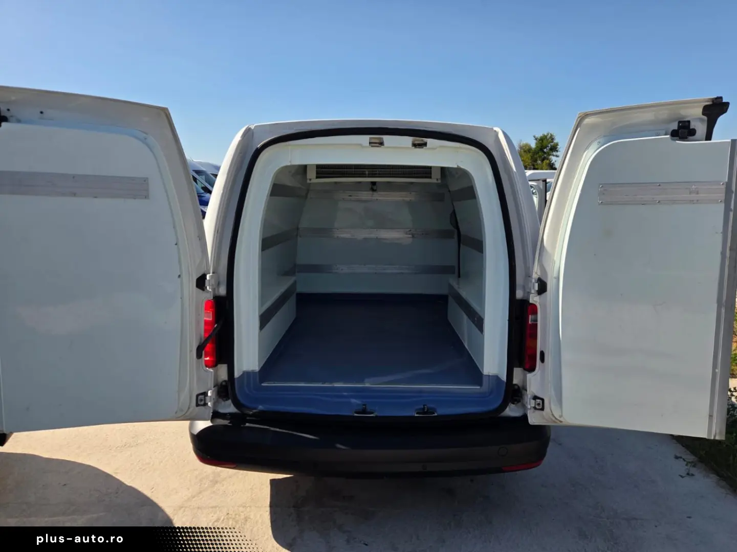VOLKSWAGEN CADDY MAXI FRIGORIFIC