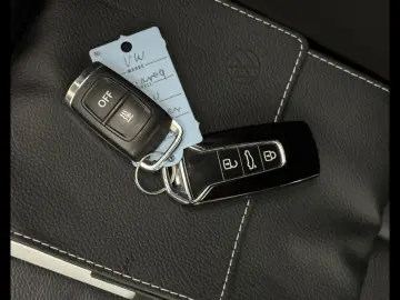 Touareg R-Line 4MOT 3.0 TDI Dig.Cockpit Kamera