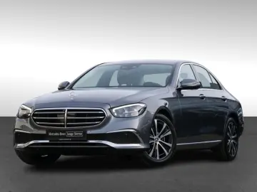 E 200 4M EXCLUSIVE DISTR MEM 360  LED AMBIENTE