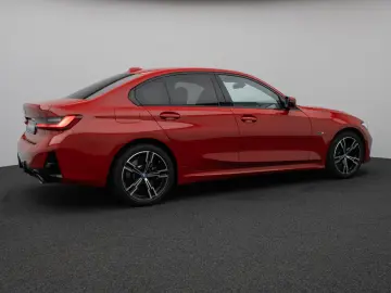 330e M Sport HUD DAB PDC Geschwindigkeitsreg