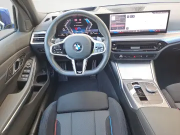 320d xDrive M Sport ACC 360  Head-Up AHK HiFi