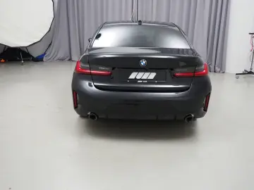 320d xDrive Limousine (M-Sport Navi LED Leder Sh