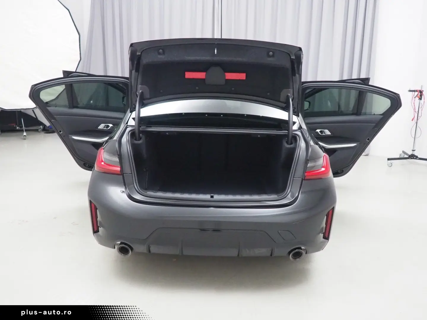 320d xDrive Limousine (M-Sport Navi LED Leder Sh