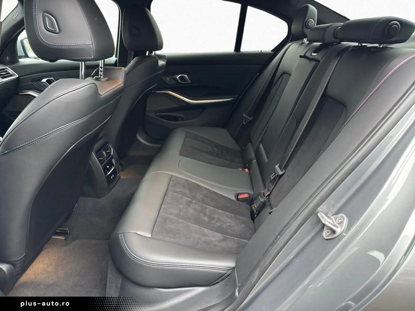 330i M SPORT PRO AdLED DAPr Glasd 360  H K 19