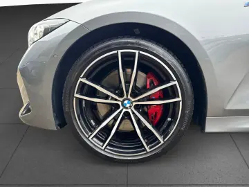 330i M SPORT PRO AdLED DAPr Glasd 360  H K 19