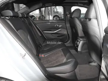 330i xDrive Automatic M Sportpaket Innovationsp.