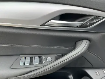 530e Lim. HUD GSHD Laser DrivAss Prof. ParkAss 4