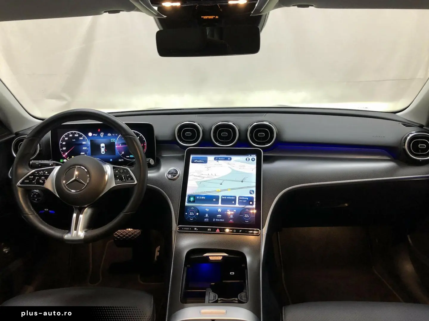 C 300 d 4M AVANTGARDE Distr Memory DIGITAL LIGHT