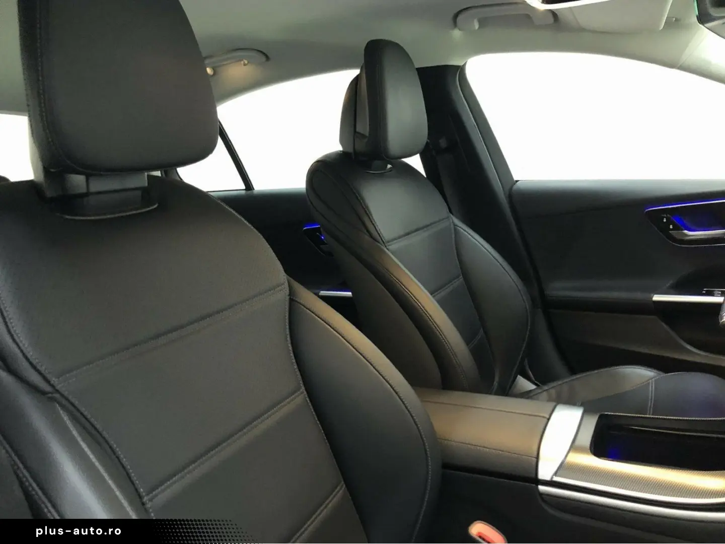 C 300 d 4M AVANTGARDE Distr Memory DIGITAL LIGHT