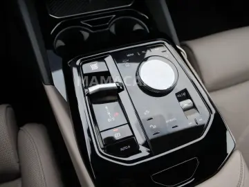 540dxDrive M Sport LASER LIGHT