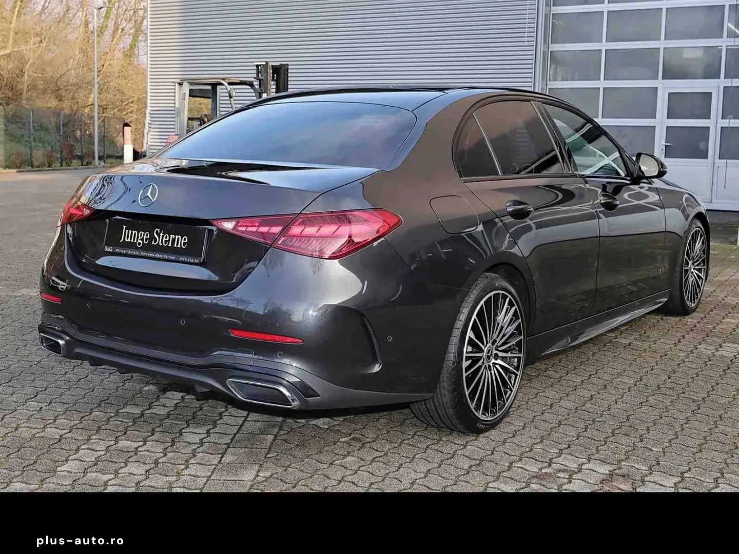 C 300 d 4M AMG KAMERA DISTRONIC MEMORY HIFI 19