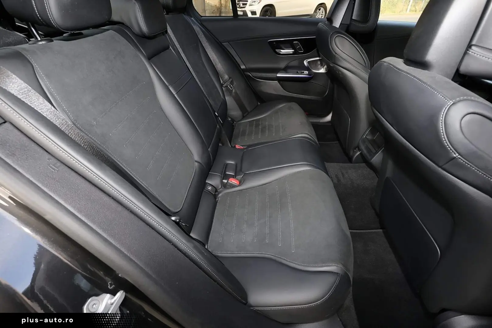 C 300 d 4M AMG KAMERA DISTRONIC MEMORY HIFI 19