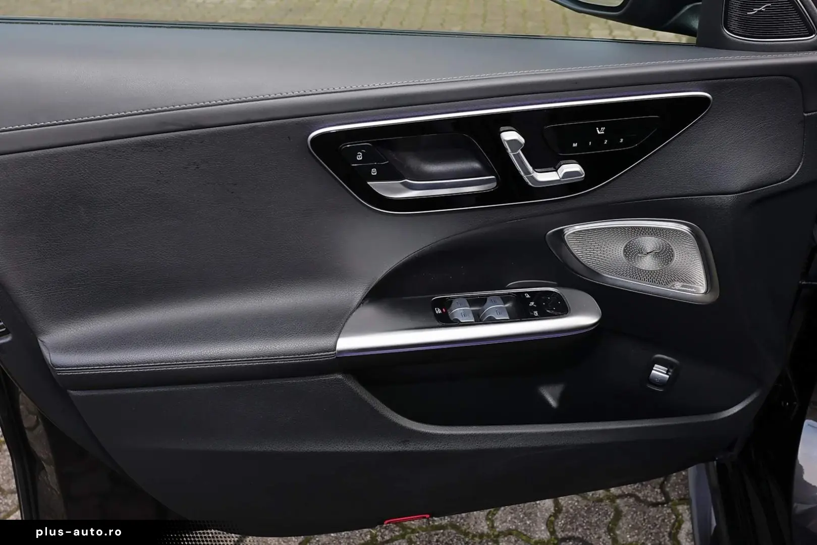 C 300 d 4M AMG KAMERA DISTRONIC MEMORY HIFI 19