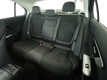 C 300 d 4M AMG Digi-Light HUD Distronic Navi PTS