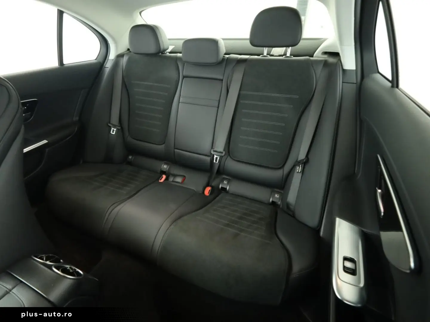 C 300 d 4M AMG Digi-Light HUD Distronic Navi PTS