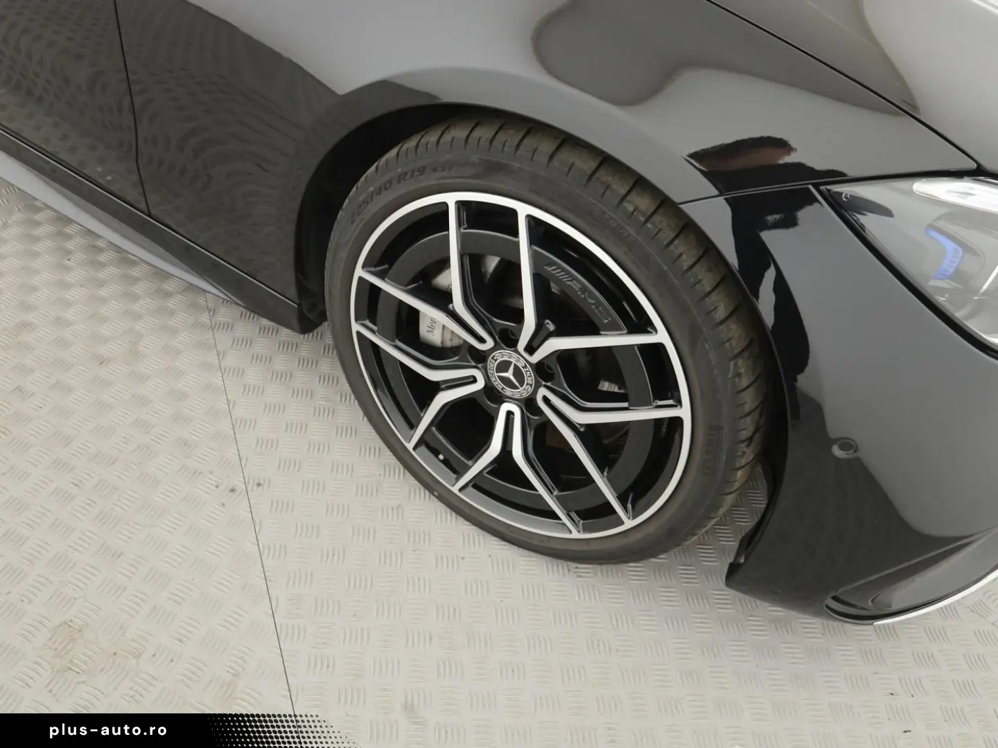 C 300 d 4M AMG Digi-Light HUD Distronic Navi PTS