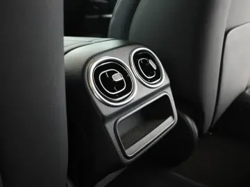 C 300 d 4M AMG Digi-Light HUD Distronic Navi PTS