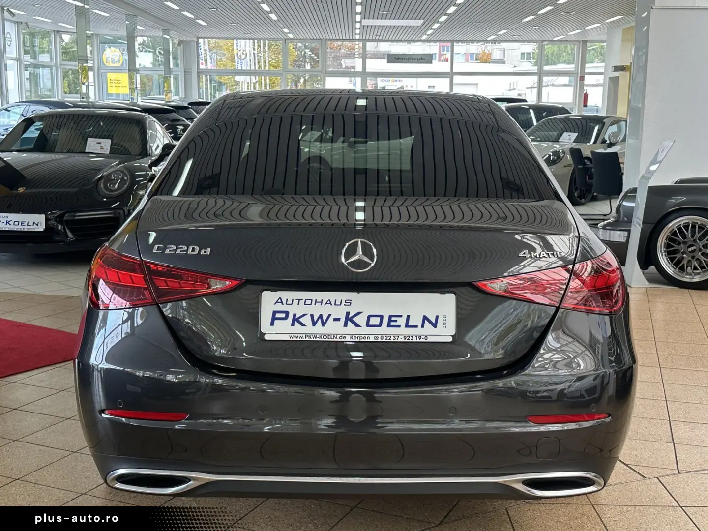 C 220 d 4M PANO DiSTRO HuD MEMORY 360  LED