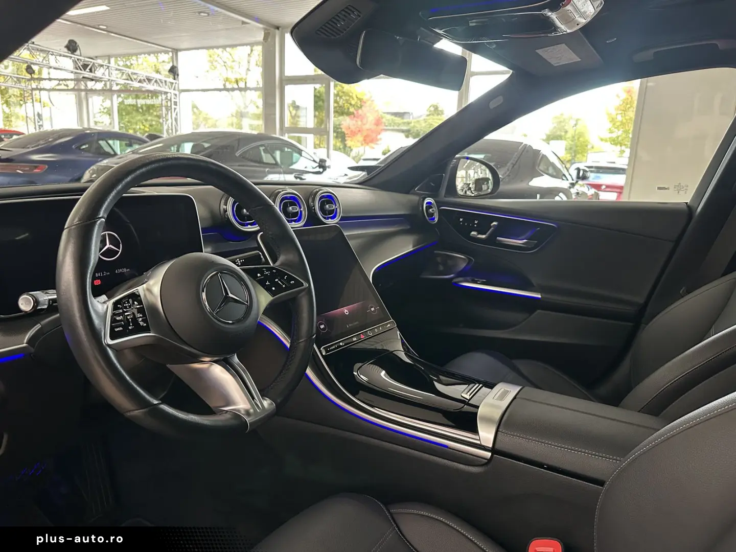 C 220 d 4M PANO DiSTRO HuD MEMORY 360  LED