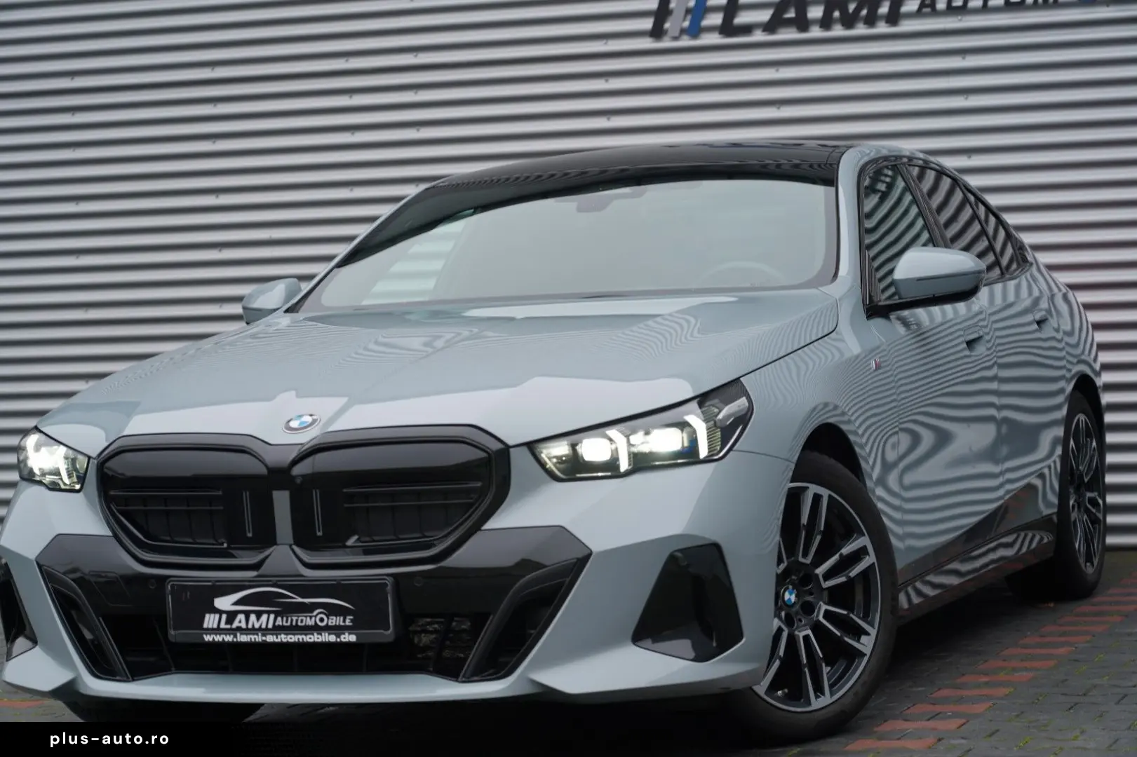 520i M Sport PANO H&K CARBON 360 HUD KEYLESS